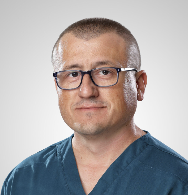 dr Bojan Inđić