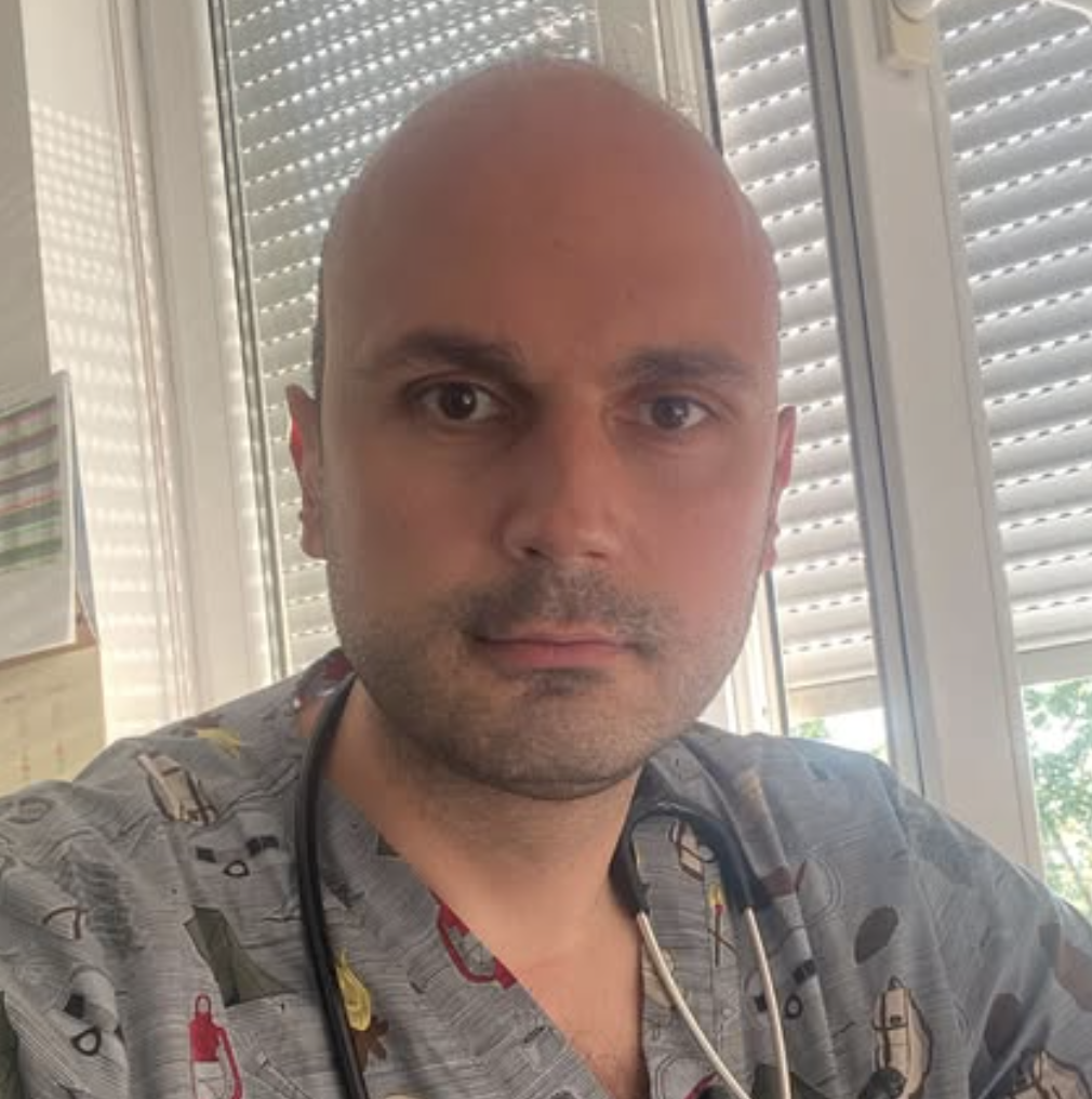 Dr Dejan Panić