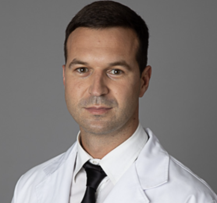 Dr Igor Živković